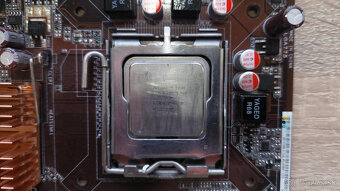 ASUS P5KPL-AM IN/ROEM/SI - 5