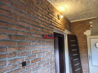 RODINNÝ DOM na rekonštrukciu v meste SOBRANCE - 5