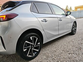 Opel Corsa Ultimate1,2 turbo benzín 74kw r.v.12.2024 km 8350 - 5
