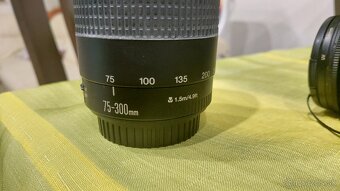 Canon EOS 1000d + objektív 75-300mm - 5