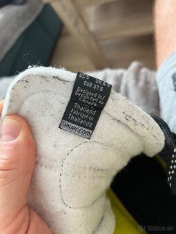 Hokejové korčule Bauer č.37,5 - 5