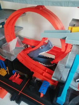 Hot wheels - 5
