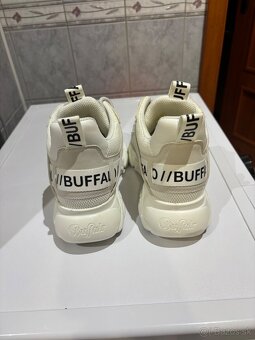 Damske krémové tenisky Buffalo - 5