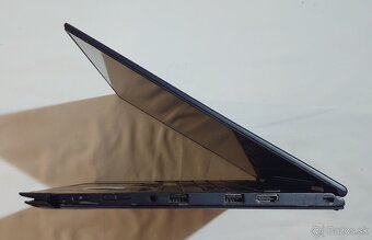 Lenovo ThinkPad X1 Yoga, i5-6300U, 8GB RAM, dotyk LCD - 5