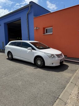Toyota Avensis Combi 2.0D-4D T27 - 5
