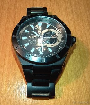Hodinky Guess, lahke, multifunkcne - 5