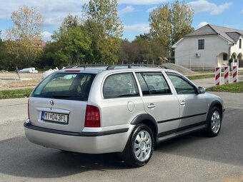 Škoda octavia1 - 5