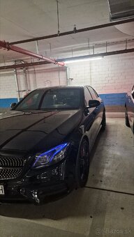 Mercedes Benz E Trieda E220d AMG Black Line - 5