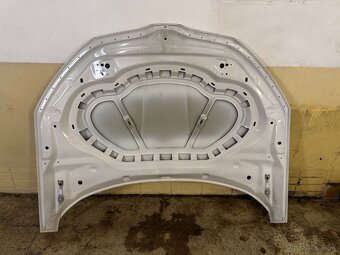 Škoda Octavia IV 2019- kapota - 5