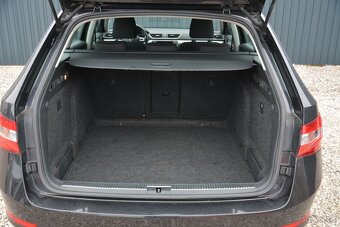 Škoda Superb Combi 2.0 TDI DSG STyle - 5