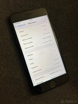 iPhone SE 2022 64GB midnight - 5