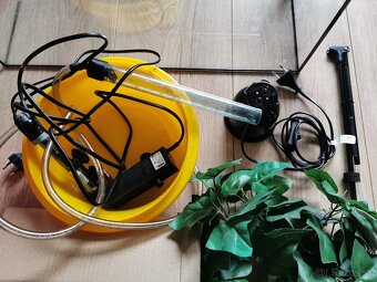 Predam akvarium + komplet prislusenstvo - 5