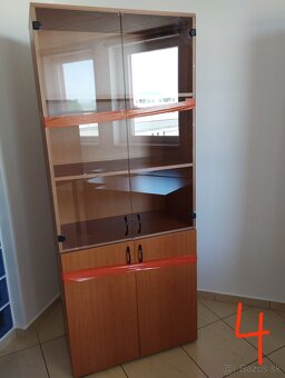 Starší firemný nábytok - rôzny - 5