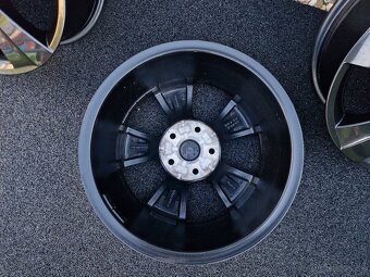 5x112 R16 Škoda Octavia 3 - 5