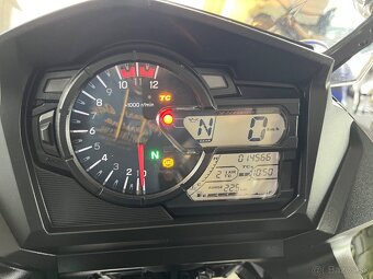 Suzuki DL650 V strom - 5