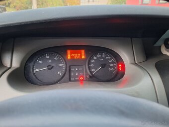 RENAULT TRAFIC 1,9DCI KLÍMA VYSOKÝ - 5