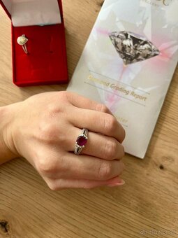 Nádherný VIANOČNÝ darček - dámske prstene s certifikátmi. - 5