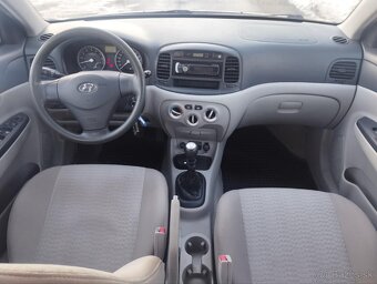Hyundai accent 1.4i - 5