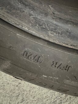 215/60r16 - 5
