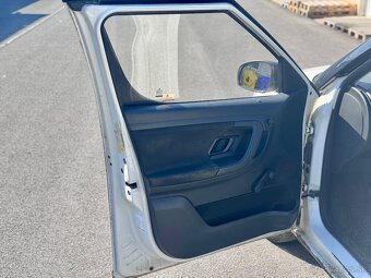 Škoda Roomster Praktik 1.4 Benzín - 5