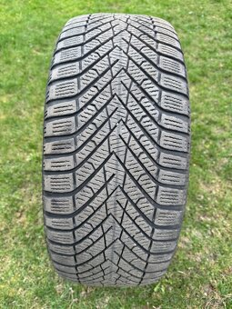 225/45 R18 Pirelli - 5