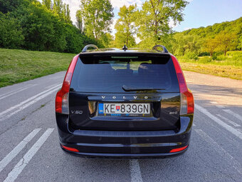 PREDÁM VOLVO V50 R-DESIGN 2.0D 100KW NAJAZDENÉ 172TISÍC KM - 5