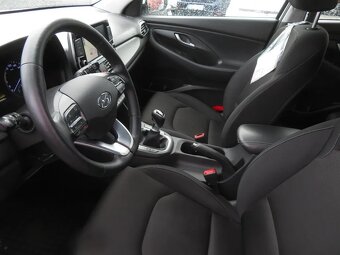 Predám Hyundai i30 family combi ODPOCET DPH - 5