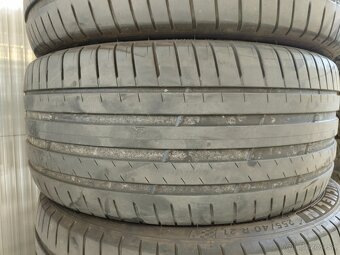 255 40 R21 - 5