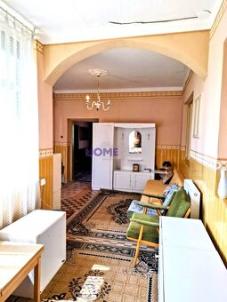 5 IZB. RD NA SLNEČNOM ROZĽAHLOM POZEMKU O VÝMERE 1865 M2 - Č - 5