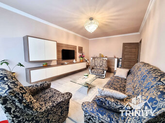 Na predaj veľký 3-izbový byt s balkónom v meste Nové Zámky - 5