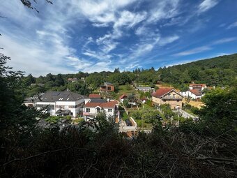 POZEMOK S POTENCIÁLOM V KRÁSNOM PROSTREDI V BLÍZKOSTI LESA - 5