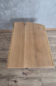 Predám dubovy konferenčný stol - 5