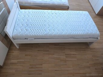 Posteľ 90x200 - 5