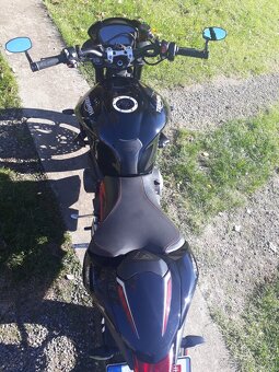 Triumph street triple - 5