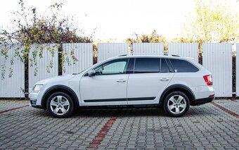Škoda Octavia Combi SCOUT 2.0 TDI DSG 4x4 - 5