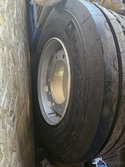 445/45R 19,5 - 5