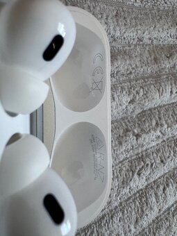 AirPods Pro 2 USB C (2024) - 5