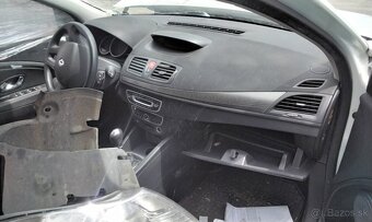Renault Megane 1.6 2011 predám MOTOR K4MV8, DVERE, NÁRAZNÍK, - 5