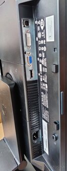 Monitor HP EliteDisplay E231 - 5
