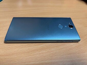 Sony Xperia XA2 - 3GB/32GB - Modrý - 5
