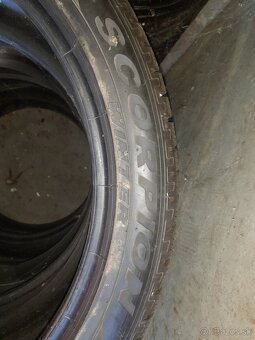 Jazdené zimné pneu Pirelli 275x40x22 - 5