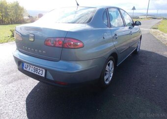 Seat Cordoba 1,4 63 kw klima benzín manuál 63 kw - 5