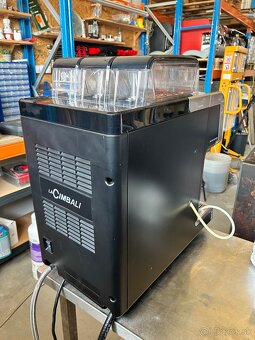 Kávovar Cimbali Q10 superautomatic - 5