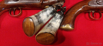 KAZETA S PERKUSNÝMI PIŠTOLAMI - 5