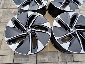 5x112 r19 ET45 x 8J elektróny originál VOLKSWAGEN+ŠKODA - 5