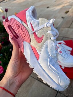 Tenisky Nike AirMax Excee - 5