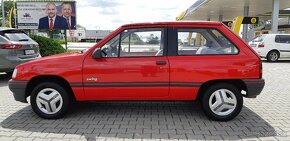 Opel corsa A  1,4i...77000km - 5
