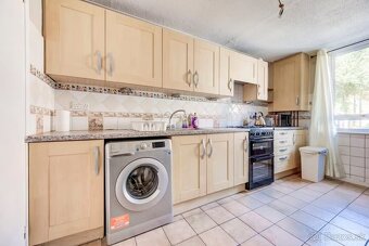 Beautiful two-room apartment in the capital - 5