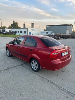 Chevrolet Aveo - 5