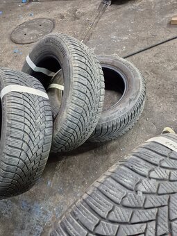 Bridgestone Blizzak 215/65/R16 zimné - 5